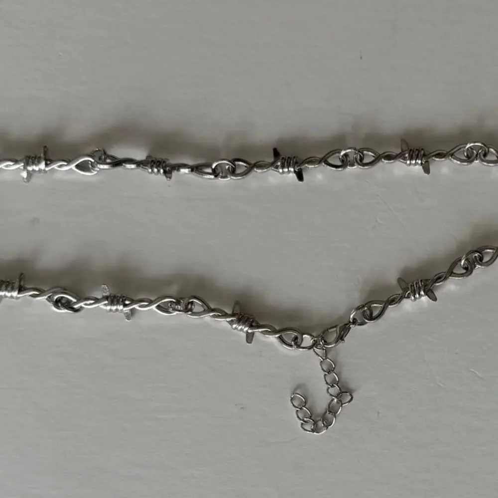 Y2K Grey and Silver Barbed Wire Chain Necklace